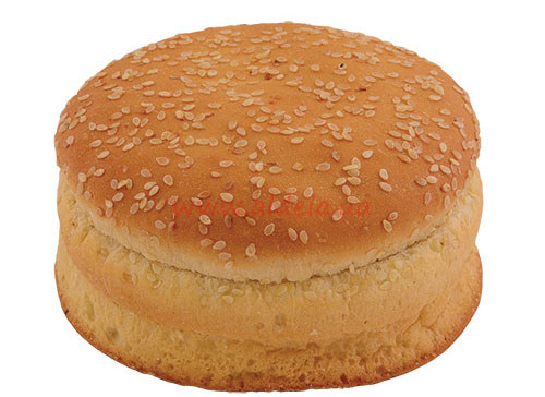 Булочка "Для гамбургера пшенична 100" з кунжутом та подвійним розрізом